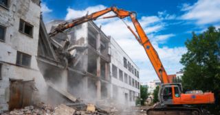 Промышленный демонтаж зданий Коломна, цена от 2925 руб.